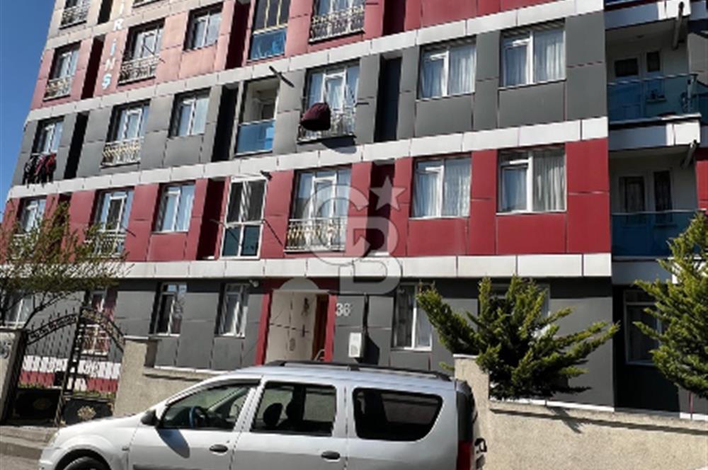Hadımköy Hastane Mahallesinde Ferah Kullanışlı 2+1 Satılık Daire