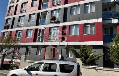 Hadımköy Hastane Mahallesinde Ferah Kullanışlı 2+1 Satılık Daire