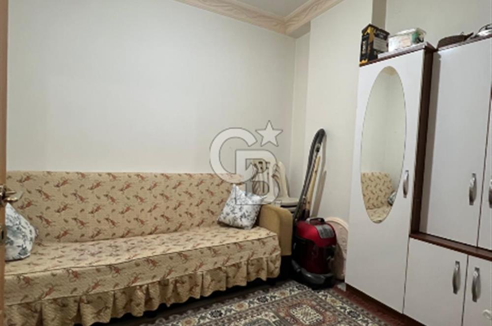 Hadımköy Hastane Mahallesinde Ferah Kullanışlı 2+1 Satılık Daire