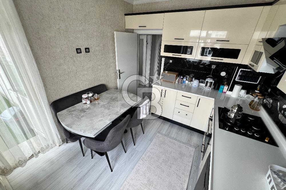 KARACILAR SİTESİNDE CAM BALKONLU FULL YAPILI 3+1 SATILIK DAİRE