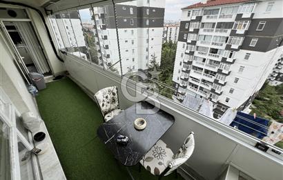 KARACILAR SİTESİNDE CAM BALKONLU FULL YAPILI 3+1 SATILIK DAİRE