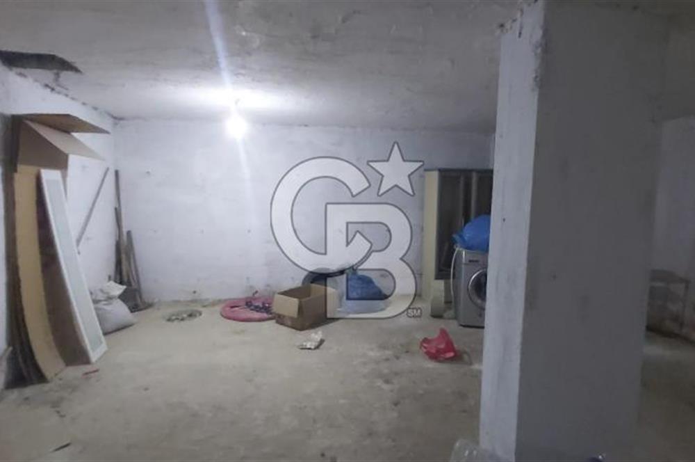 Dikili İsmetpaşa Mahallesinde Satılık 4+1 Dubleks Dire