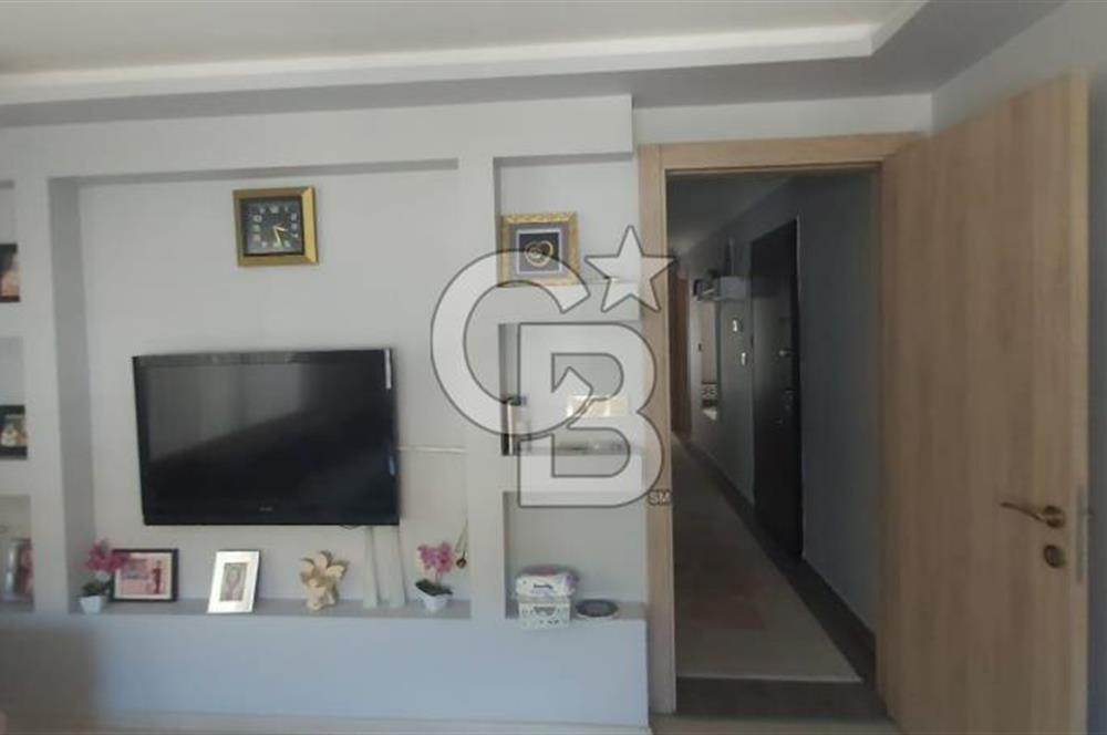 Dikili İsmetpaşa Mahallesinde Satılık 4+1 Dubleks Dire