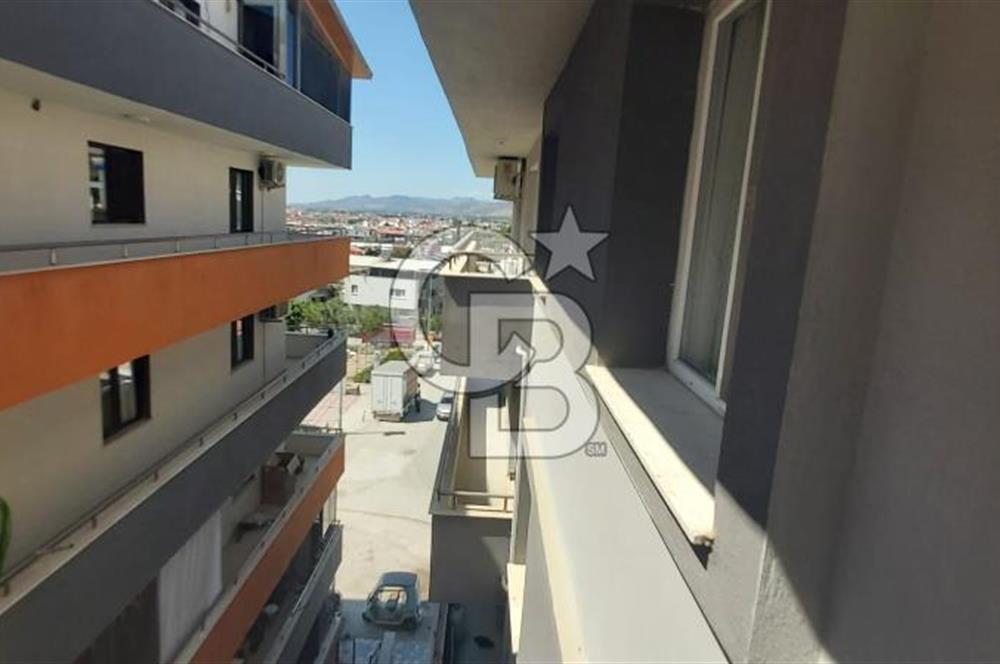 Dikili İsmetpaşa Mahallesinde Satılık 4+1 Dubleks Dire