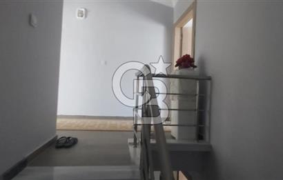 Dikili İsmetpaşa Mahallesinde Satılık 4+1 Dubleks Dire