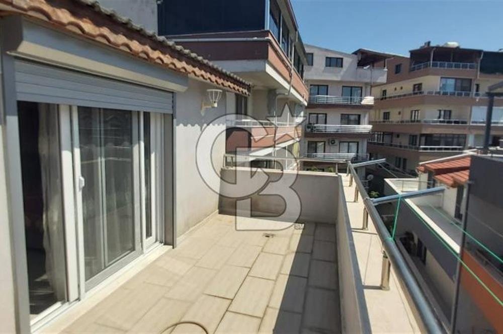 Dikili İsmetpaşa Mahallesinde Satılık 4+1 Dubleks Dire