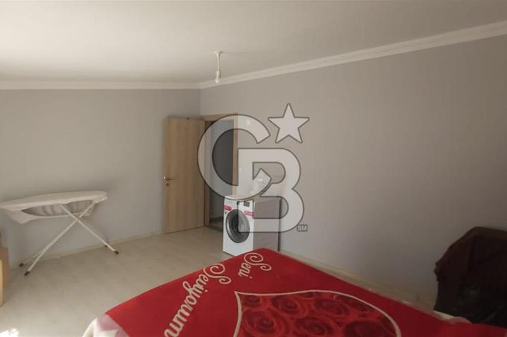 Dikili İsmetpaşa Mahallesinde Satılık 4+1 Dubleks Dire
