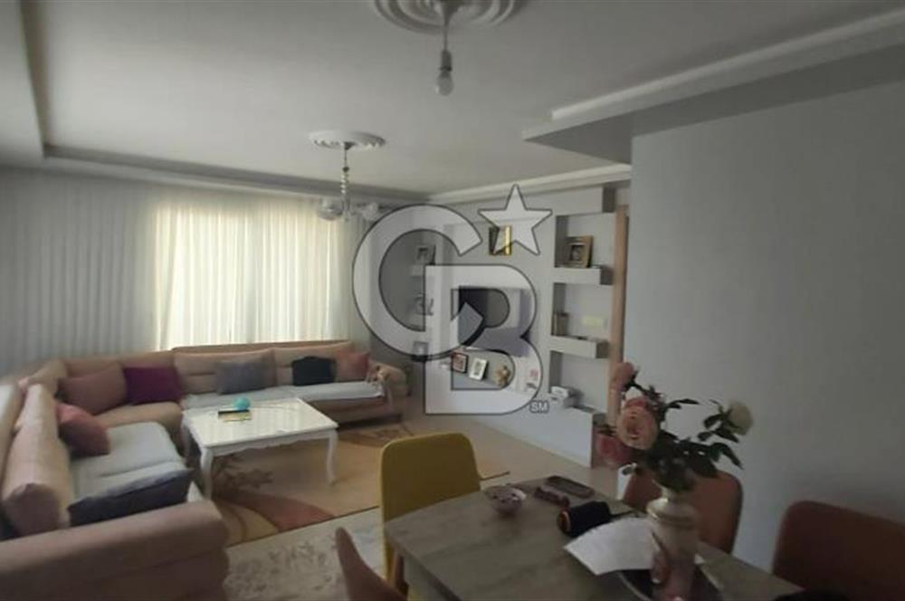 Dikili İsmetpaşa Mahallesinde Satılık 4+1 Dubleks Dire