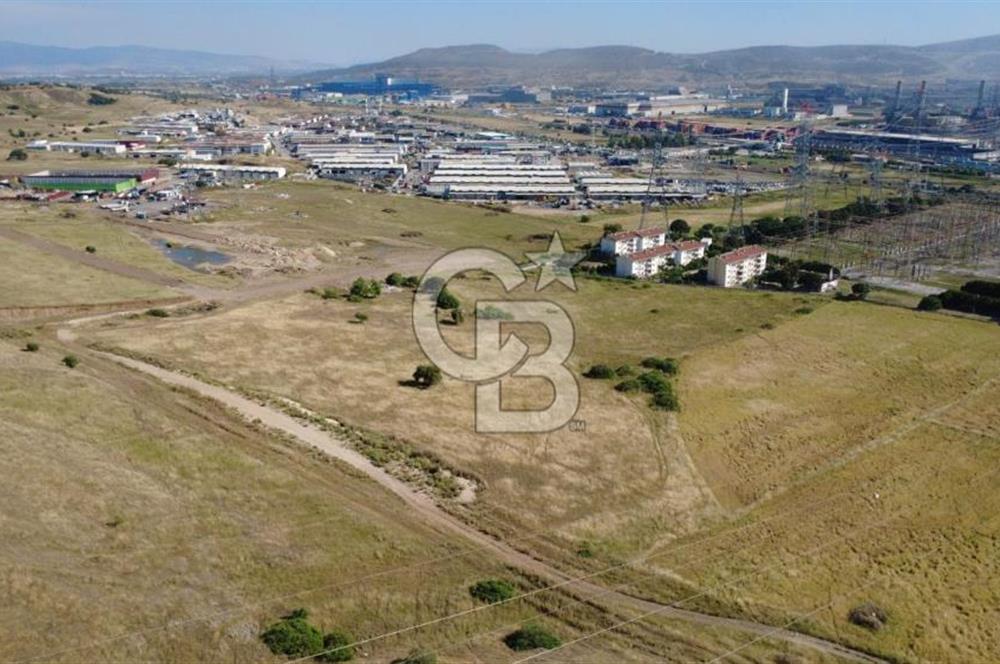 ALİAĞA SANAYİ SİTESİ'NDE SATILIK 35.000 M² TARLA