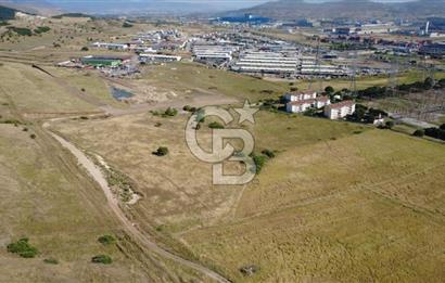 ALİAĞA SANAYİ SİTESİ'NDE SATILIK 35.000 M² TARLA
