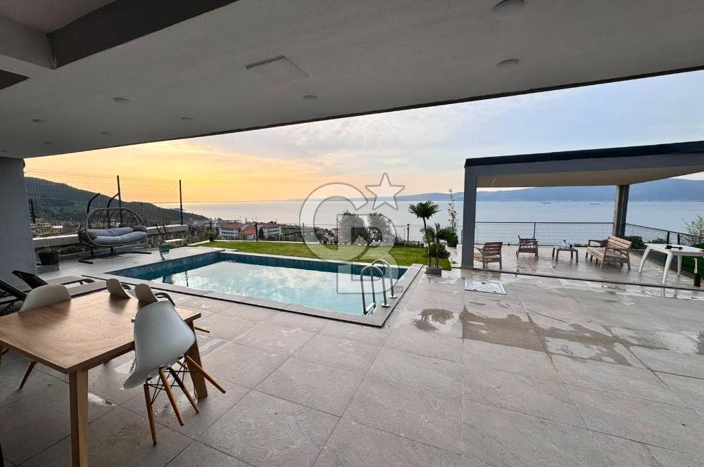 Panoramik Deniz Manzaralı Havuzlu Turizm Belgeli Lüks Villa