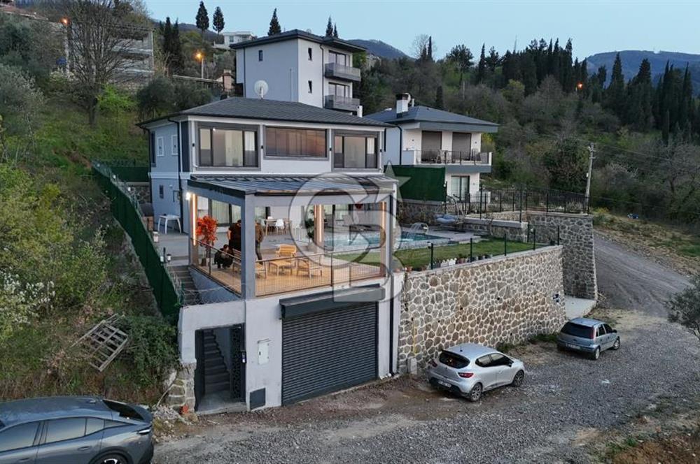 Panoramik Deniz Manzaralı Havuzlu Turizm Belgeli Lüks Villa