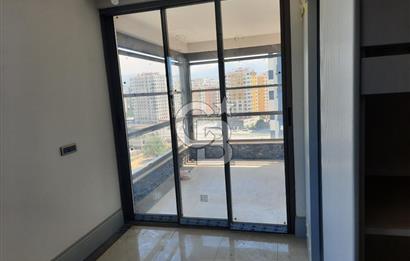 YAKUT MAH.REFORM MARİN SİTESİNDE KİRALIK 4+1 SIFIR LUX DAİRE