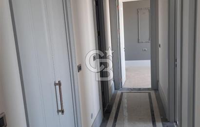 YAKUT MAH.REFORM MARİN SİTESİNDE KİRALIK 4+1 SIFIR LUX DAİRE