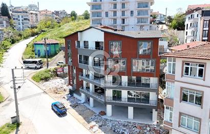 Gölcük Yeni Mahallede Yerden Isıtmalı Satılık Daire