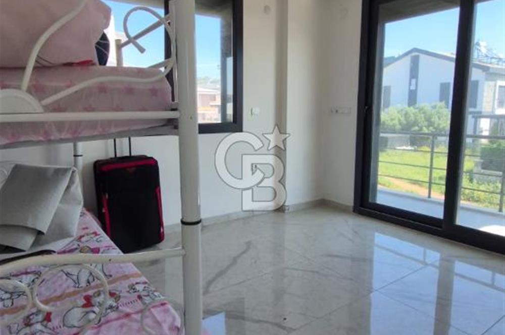 DİDİM SAĞTUR PLAJ MEVKİ TAM MÜSTAKİL HAVUZLU OTOPARKLI VİLLA