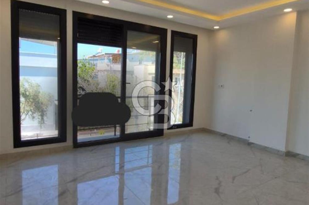 DİDİM SAĞTUR PLAJ MEVKİ TAM MÜSTAKİL HAVUZLU OTOPARKLI VİLLA