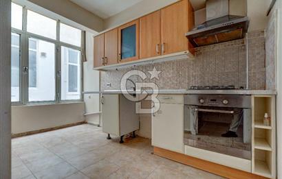 Suadiye'de Kiralık 2+1 Merkezi Sistemli Ferah Daire