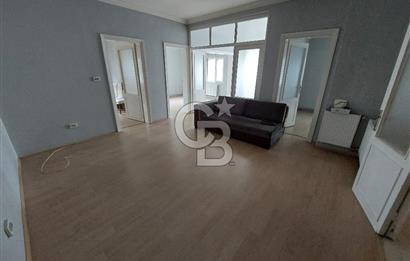 Pendik Bahçelievler Mahallesi çarşı 105 m2 net kiralık 3+1 daire