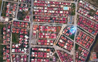 Kuşadası Davutlar Güzelçamlı Triplex Satılık 4+1 Yazlık Villa