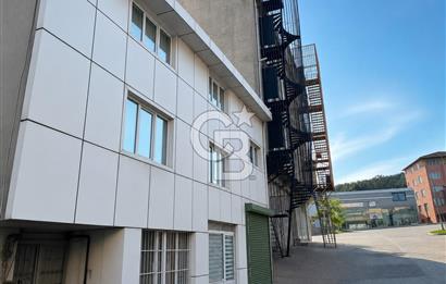 Ümraniye Esenşehir Necip Fazıl Bulvar Komple Satılık Ticari Bina