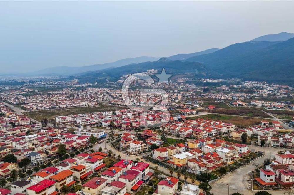 Kuşadası Davutlar Güzelçamlı Site İçi Satılık 4+1 Yazlık