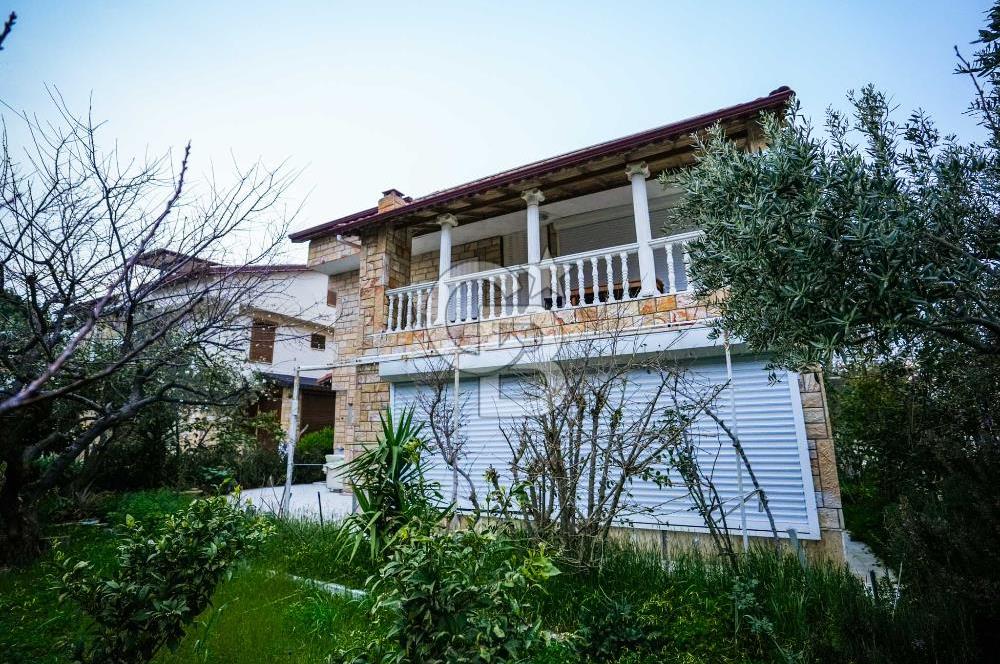 Kuşadası Davutlar Güzelçamlı Site İçi Satılık 4+1 Yazlık