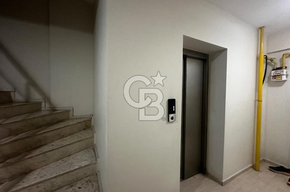 BAYRAKLI’DA DENİZ  MANZARALI 3+1 165m2 KİRALIK DAİRE