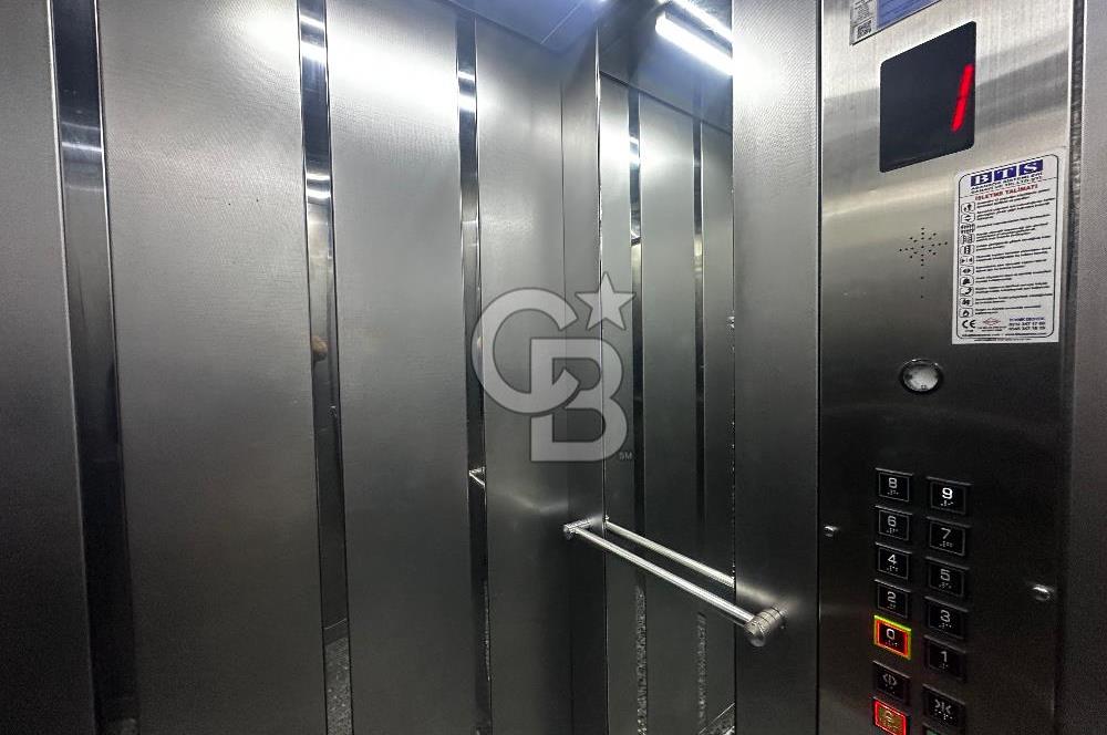 BAYRAKLI’DA DENİZ  MANZARALI 3+1 165m2 KİRALIK DAİRE