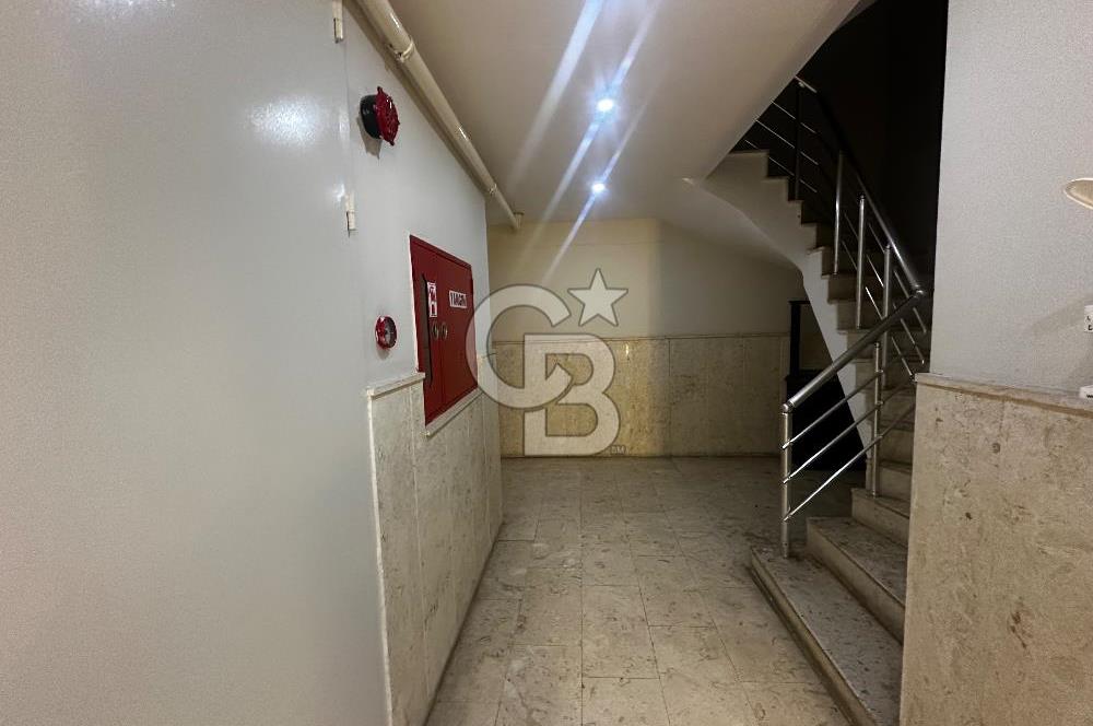 BAYRAKLI’DA DENİZ  MANZARALI 3+1 165m2 KİRALIK DAİRE
