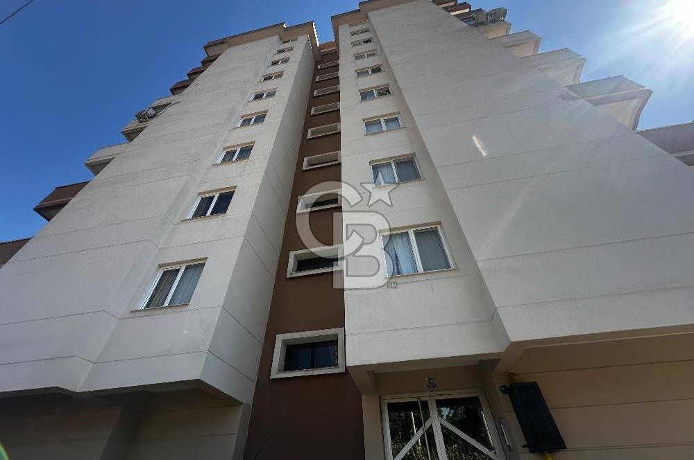 BAYRAKLI’DA DENİZ  MANZARALI 3+1 165m2 KİRALIK DAİRE