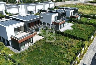 BAĞLICA 5+1 SİTE İÇİNDE GÜVENLİKLİ  MÜSTEKİL 754M2 ARSA PAYLI VİLLA - 9 - 352264