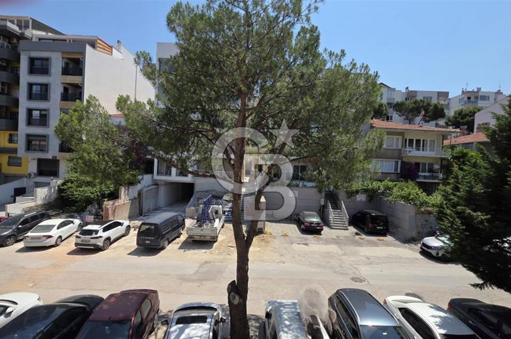 Basın Sitesi'nde Mükemmel Konumda, Çok Kullanışlı 95 m2 2+1