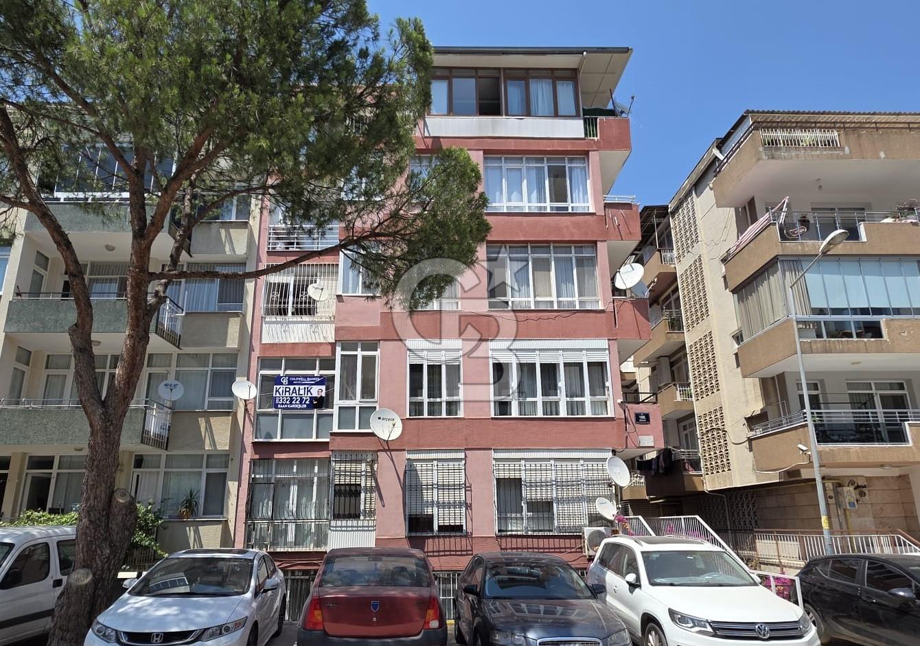 Basın Sitesi'nde Mükemmel Konumda, Çok Kullanışlı 95 m2 2+1