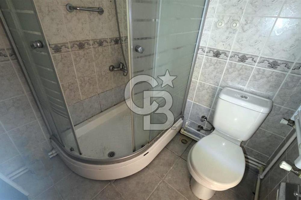 Basın Sitesi'nde Mükemmel Konumda, Çok Kullanışlı 95 m2 2+1