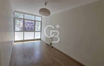 Basın Sitesi'nde Mükemmel Konumda, Çok Kullanışlı 95 m2 2+1