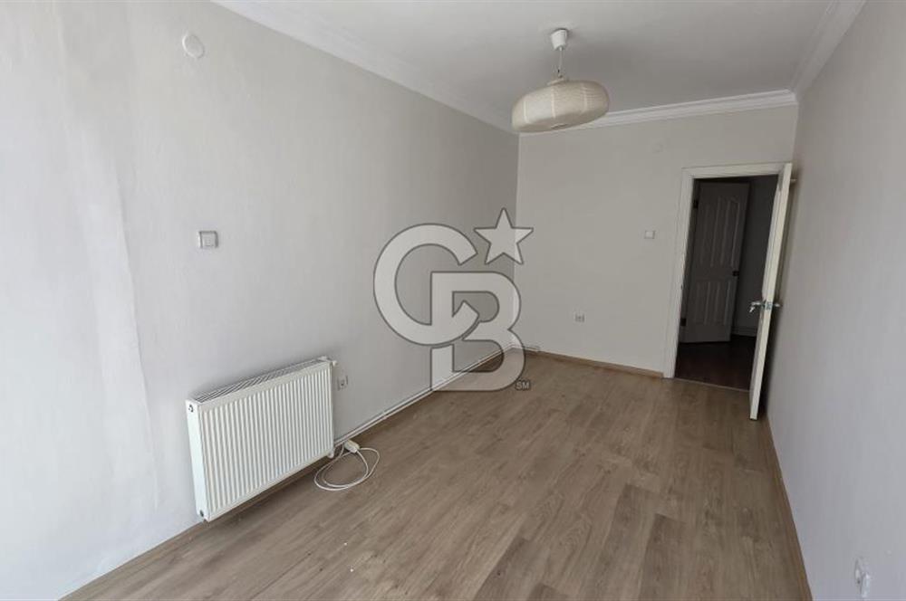 Basın Sitesi'nde Mükemmel Konumda, Çok Kullanışlı 95 m2 2+1