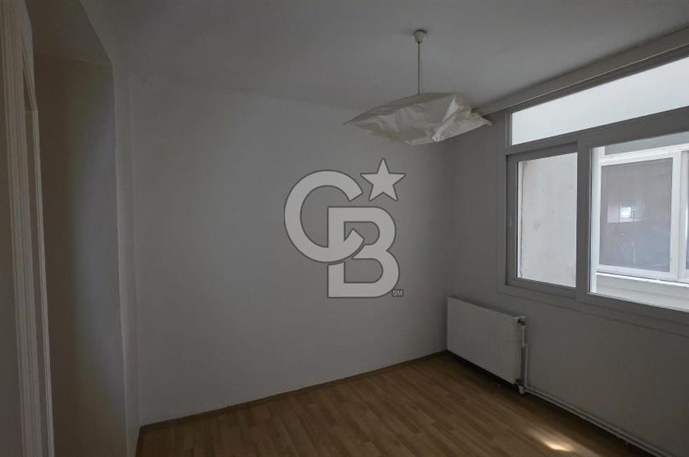Basın Sitesi'nde Mükemmel Konumda, Çok Kullanışlı 95 m2 2+1