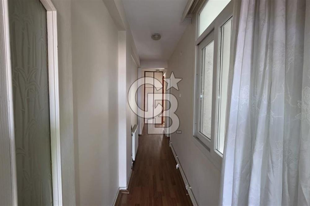 Basın Sitesi'nde Mükemmel Konumda, Çok Kullanışlı 95 m2 2+1