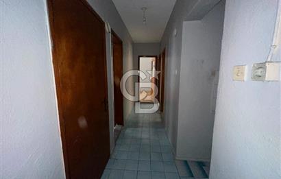 BORNOVA YEŞİLOVA'DA KOMPLE SATILIK APARTMAN