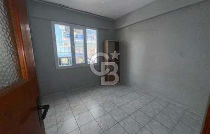 BORNOVA YEŞİLOVA'DA KOMPLE SATILIK APARTMAN