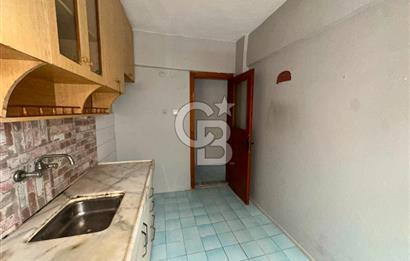 BORNOVA YEŞİLOVA'DA KOMPLE SATILIK APARTMAN