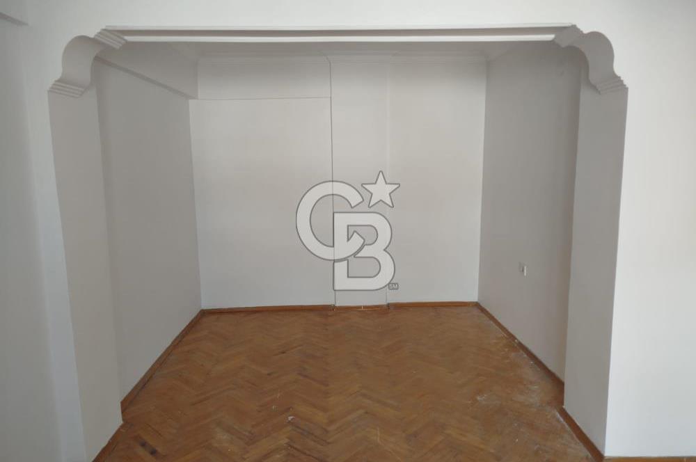 Bahriye Ucokta Kiralık 2+1 Daire