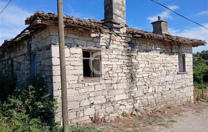 LAPSEKİ/MECİDİYE KÖYÜN'DE SATILIK BOĞAZ MANZARALI ARSA