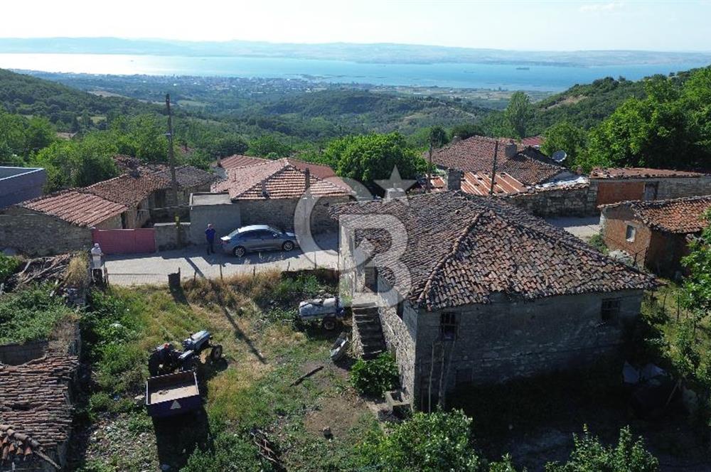 LAPSEKİ/MECİDİYE KÖYÜN'DE SATILIK BOĞAZ MANZARALI ARSA