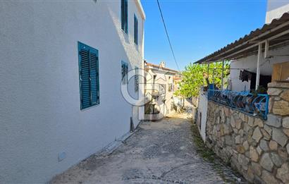 ÇEŞME MARİNA YAKINI, KİRA GETİRİLİ YATIRIMLIK  1+1