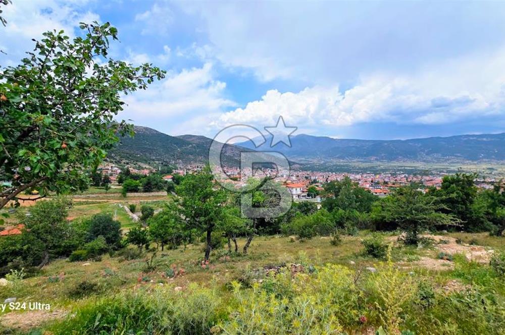 Serinhisar Şaireşref de 515 M² 2 Kat %40 İmarlı Satılık Arsa
