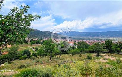 Serinhisar Şaireşref de 515 M² 2 Kat %40 İmarlı Satılık Arsa