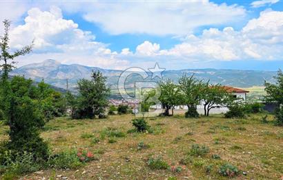Serinhisar Şaireşref de 548 M² 2 Kat %40 İmarlı Satılık Arsa