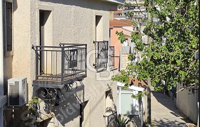 ÇEŞME MARİNA YAKINI, KİRA GETİRİLİ YATIRIMLIK  1+1
